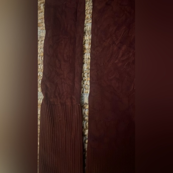 RARE Lululemon Long sleeve - Picture 5 of 6